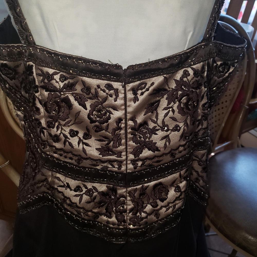 Cocktail Dress - Picture 4 of 5